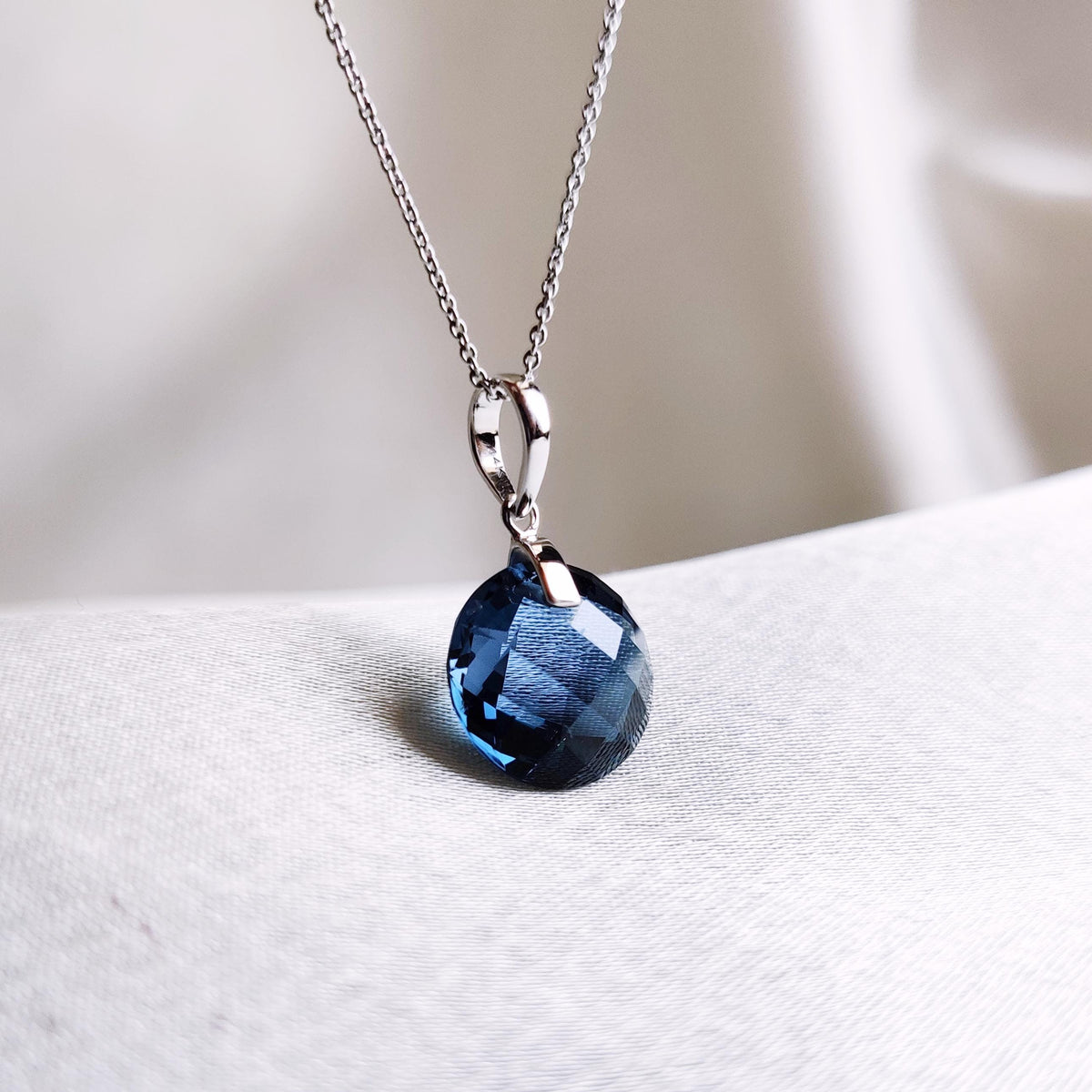 Natural London Blue Topaz Drill Pendant, 14K Solid White Gold, December Birthstone