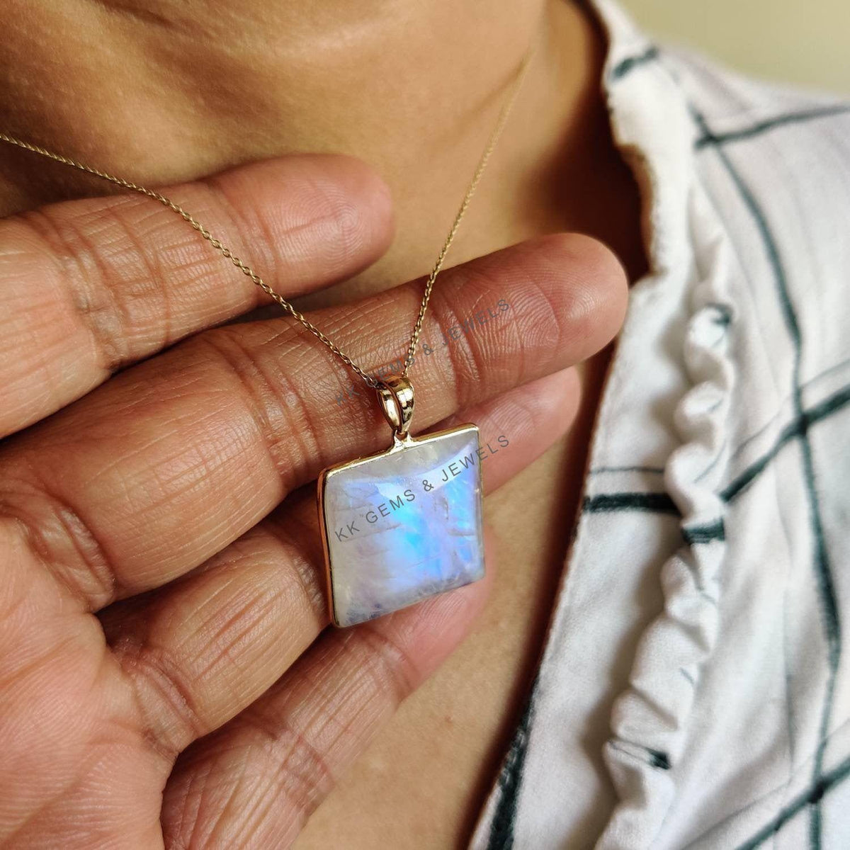 Natural Rainbow Moonstone 14K Solid Yellow Gold Pendant: June Birthstone