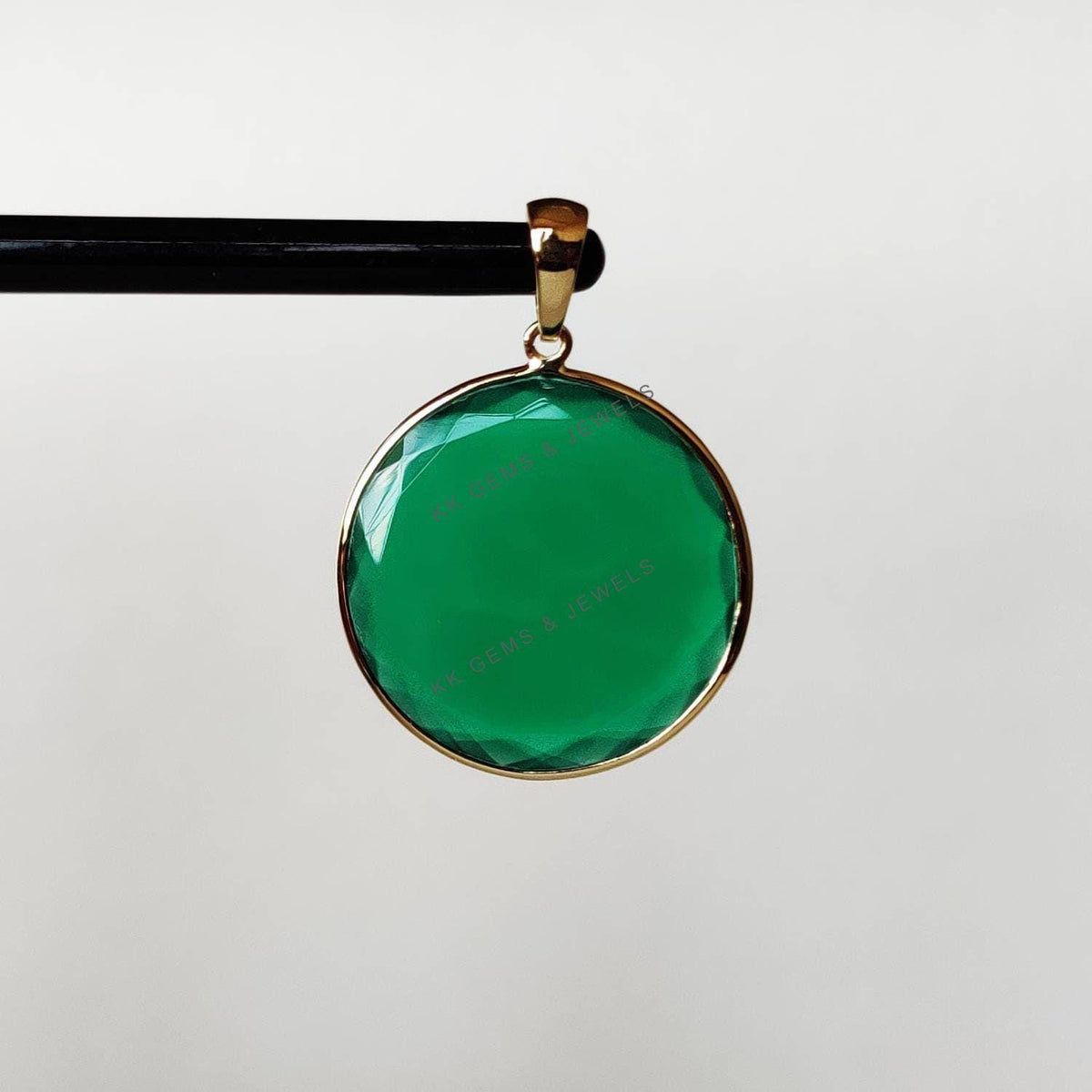 14K Solid Gold Natural Green Onyx Round Pendant, May Birthstone