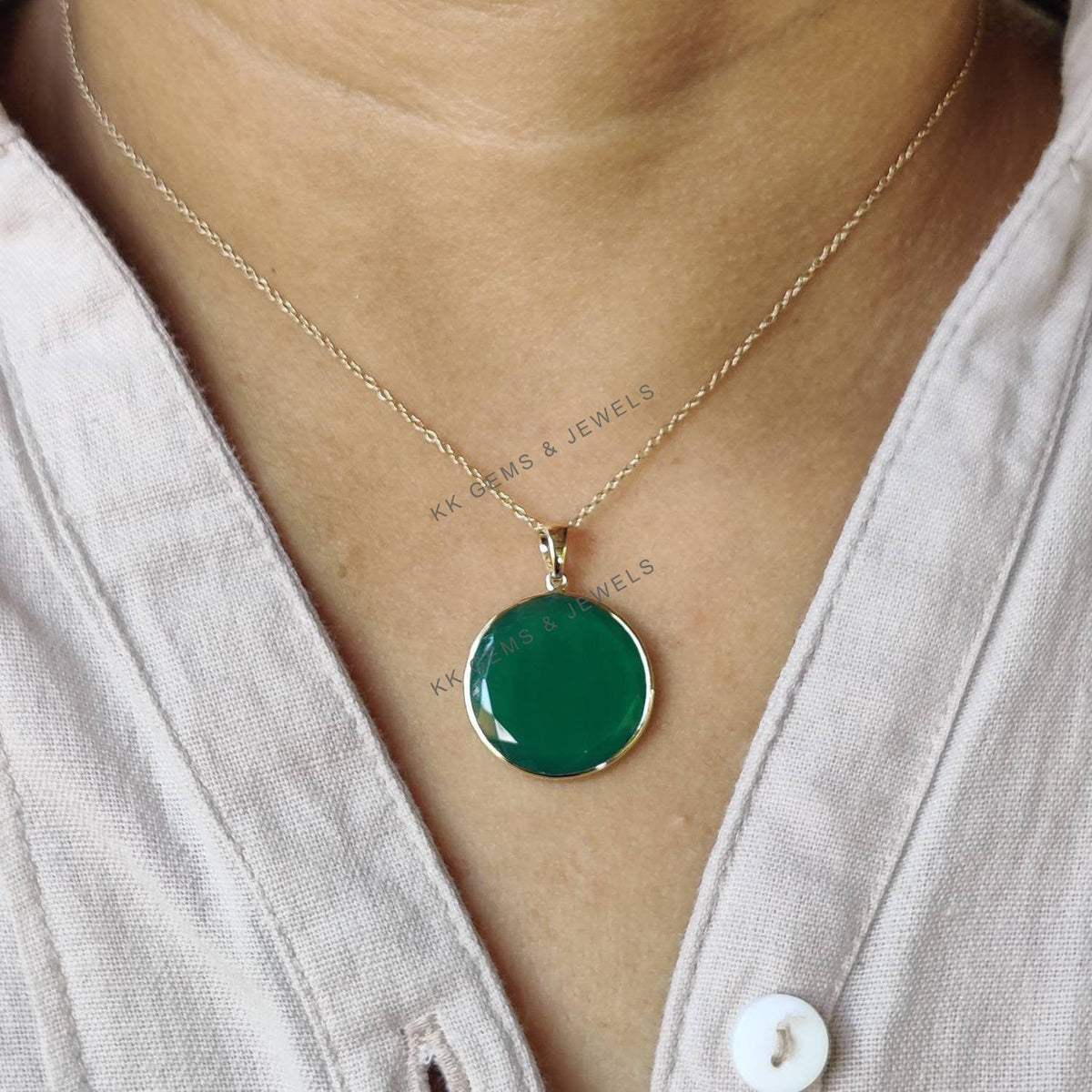 14K Solid Gold Natural Green Onyx Round Pendant, May Birthstone