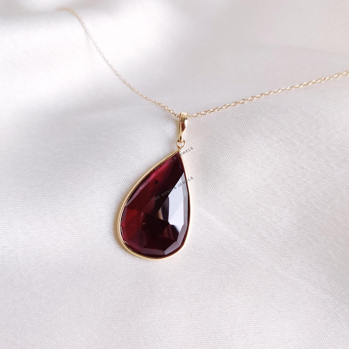 14K Solid Yellow Gold Pear Cut Natural Garnet Pendant, January Birthstone