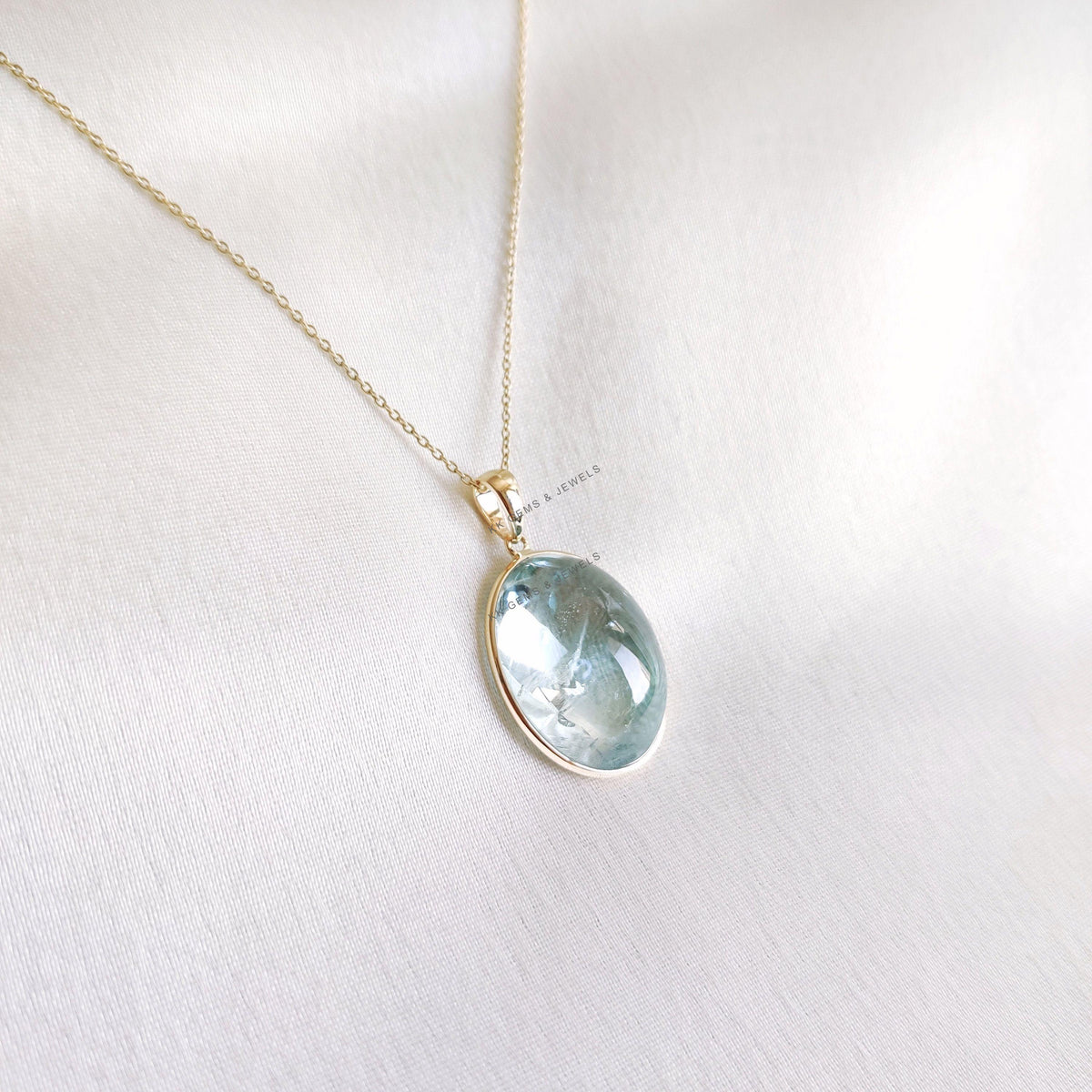 Natural Aquamarine Pendant, 14K Solid Yellow Gold, Oval Cabochon