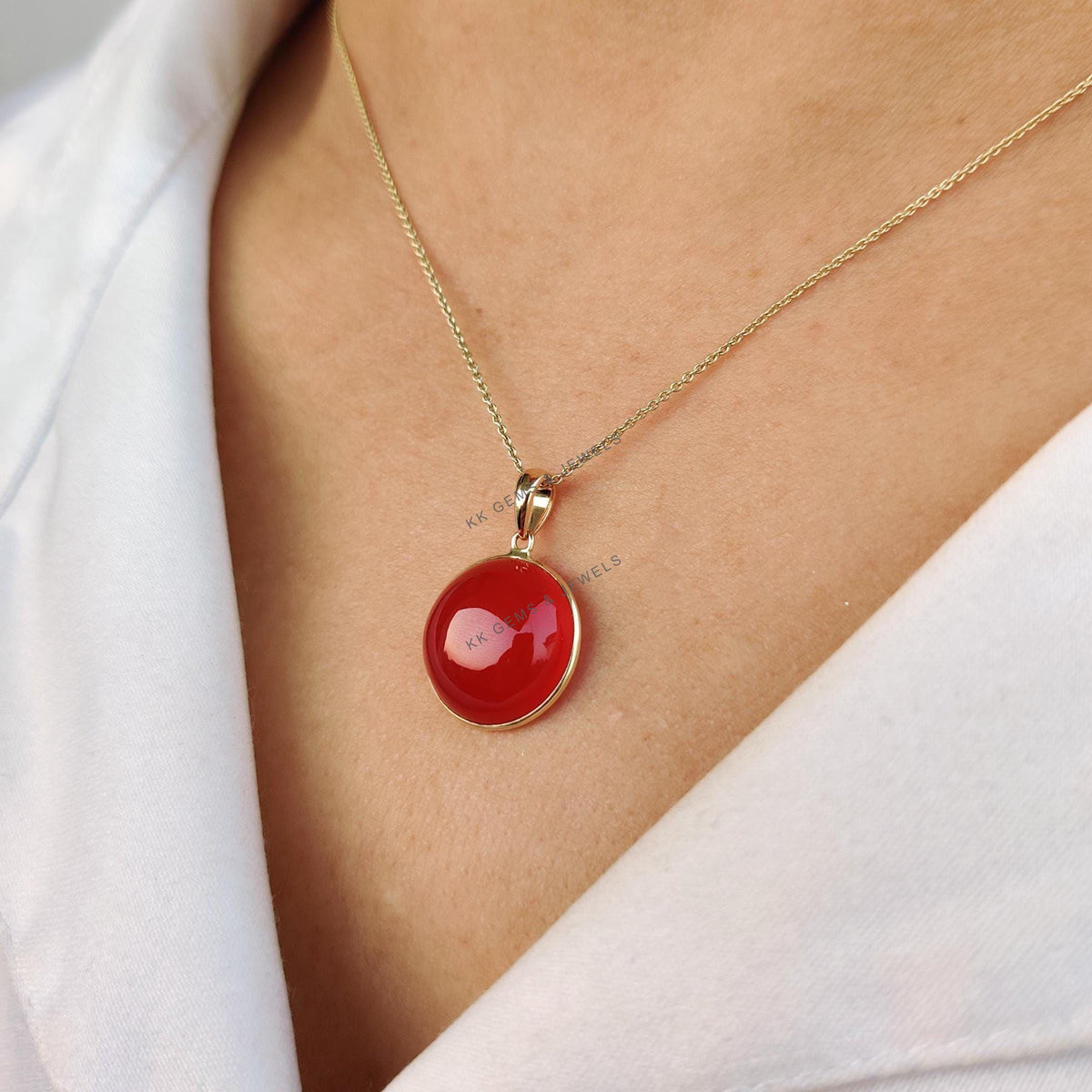 14K Solid Yellow Gold Natural Red Onyx Round Pendant, July Birthstone