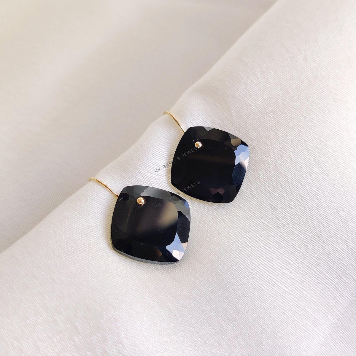 Natural Black Onyx 14K Solid Yellow Gold Earrings: Square Gemstone Drill Earrings