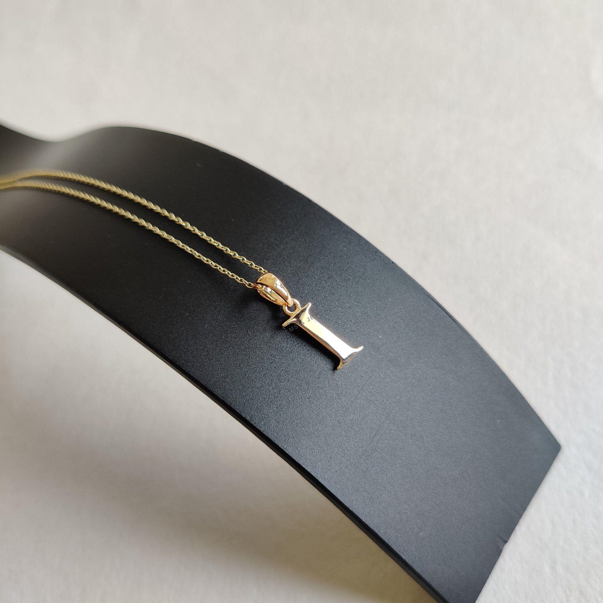 14K Solid Yellow Gold Initial I Pendant, Charm Alphabet