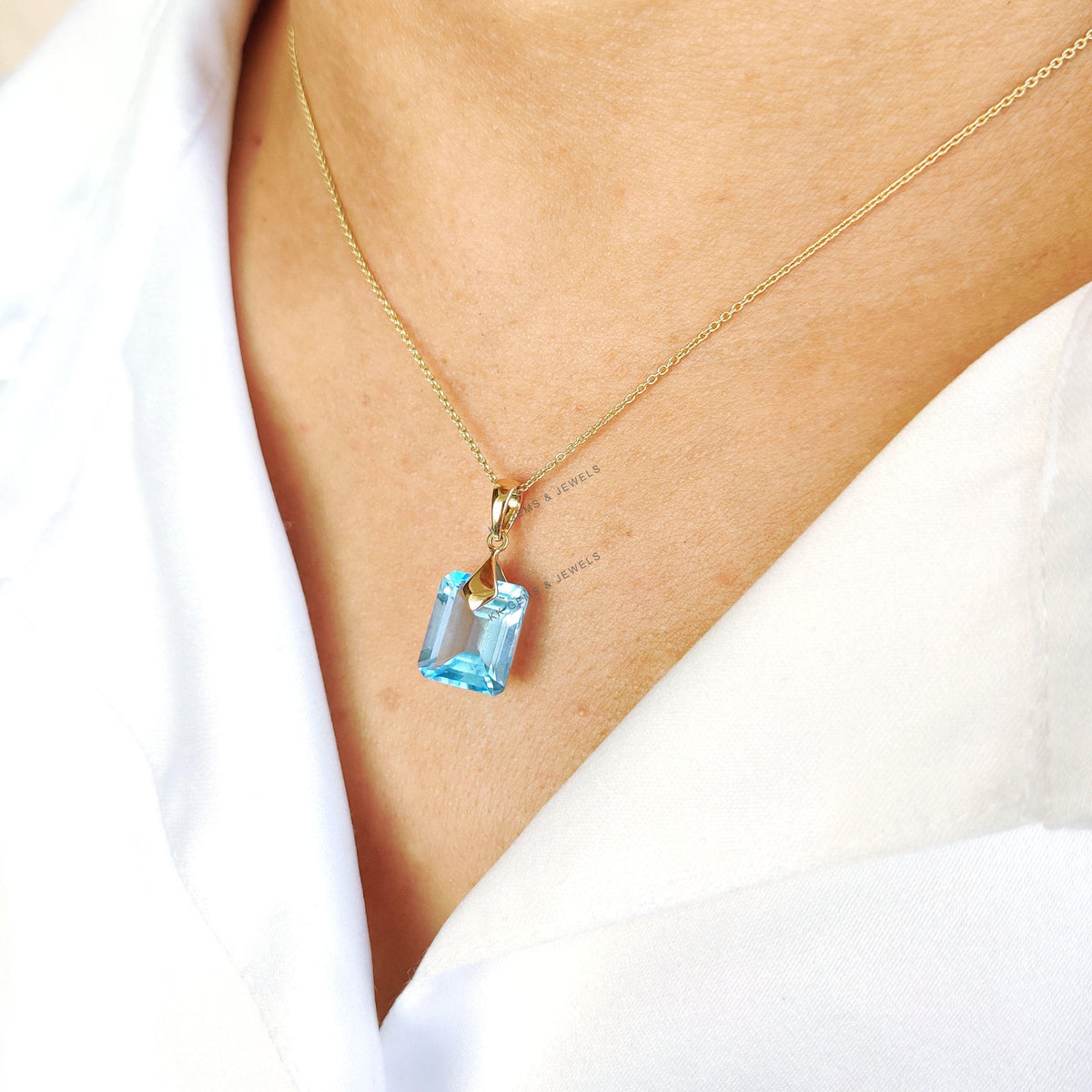 Natural Sky Blue Topaz Drill Pendant, 14K Solid Yellow Gold, December Birthstone