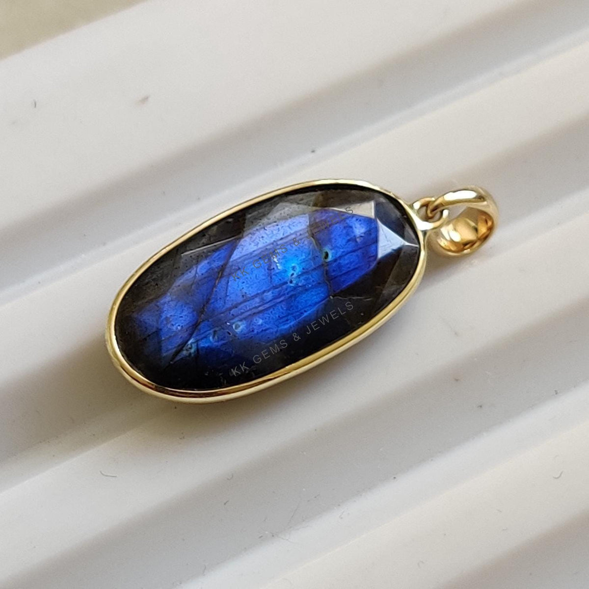 Natural Blue Labradorite 14K Solid Yellow Gold Pendant, August November Birthstone