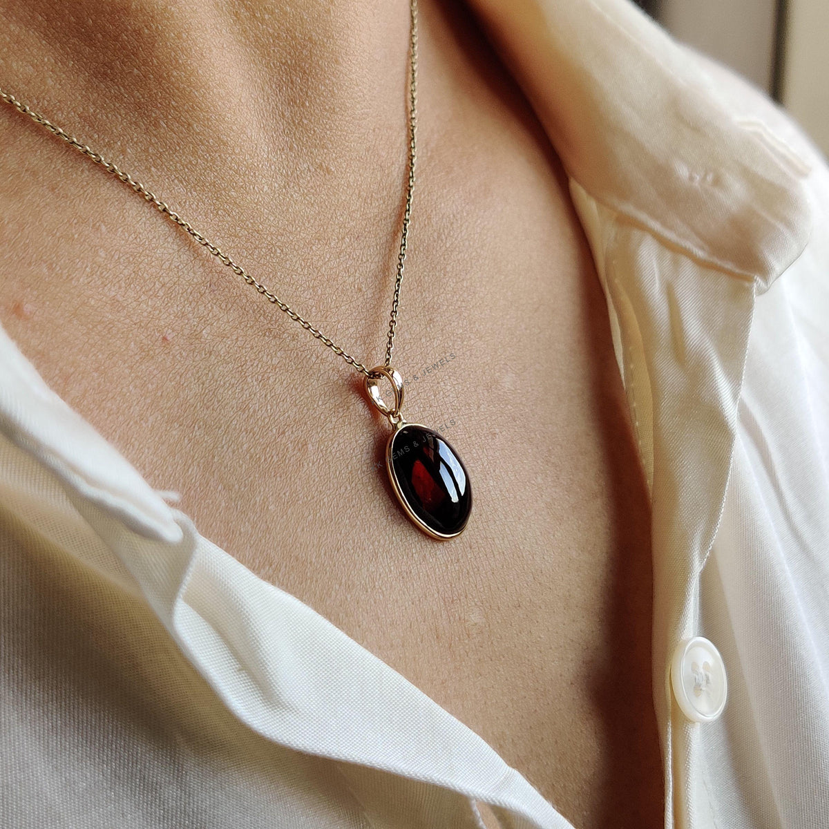 14K Solid Yellow Gold Natural Garnet Pendant, January Birthstone