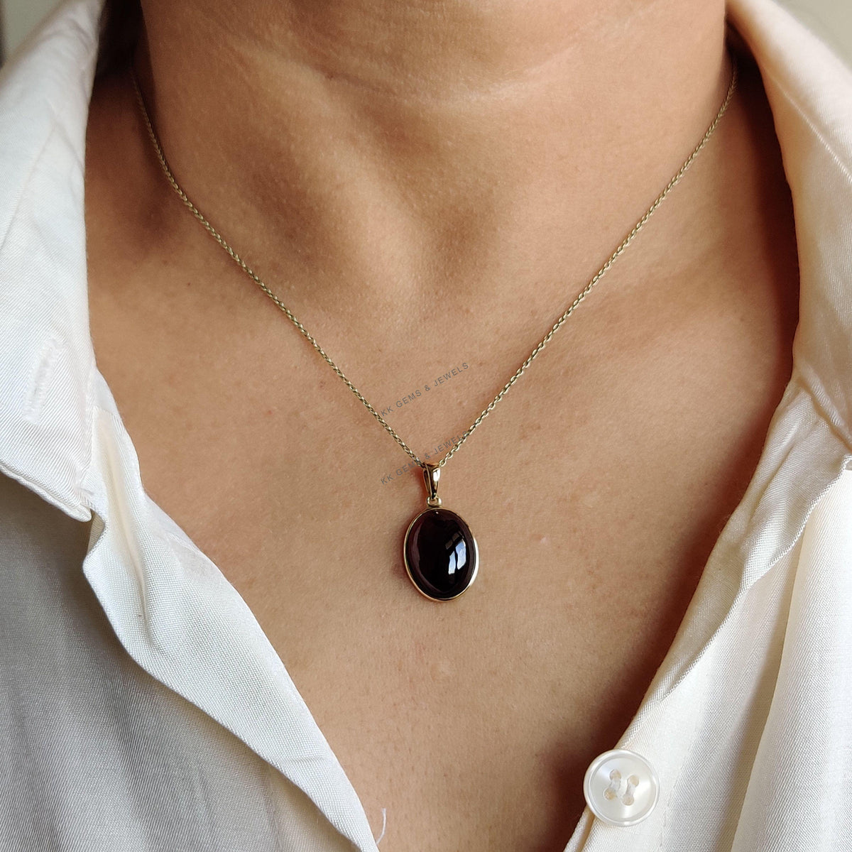14K Solid Yellow Gold Natural Garnet Pendant, January Birthstone
