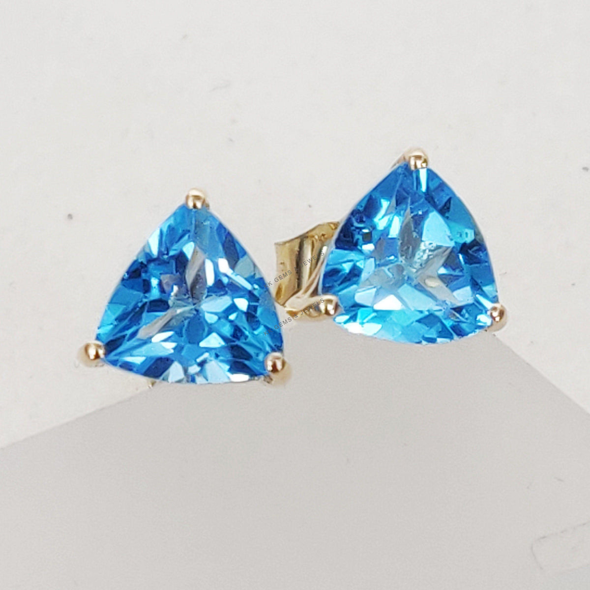 Natural Swiss Blue Topaz Stud Earrings, 14K Solid Yellow Gold, Trillion Cut
