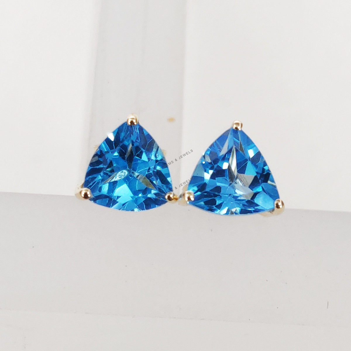 Natural Swiss Blue Topaz Stud Earrings, 14K Solid Yellow Gold, Trillion Cut