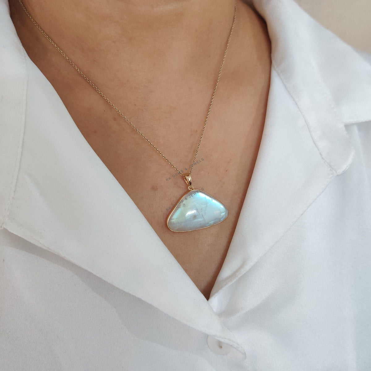 14K Solid Yellow Gold Natural Rainbow Moonstone Pendant - June Birthstone
