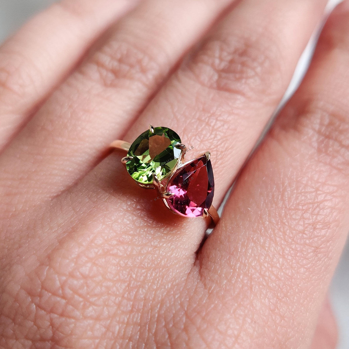 14K Solid Yellow Gold Natural Rhodolite Garnet & Peridot Toi et Moi Ring,