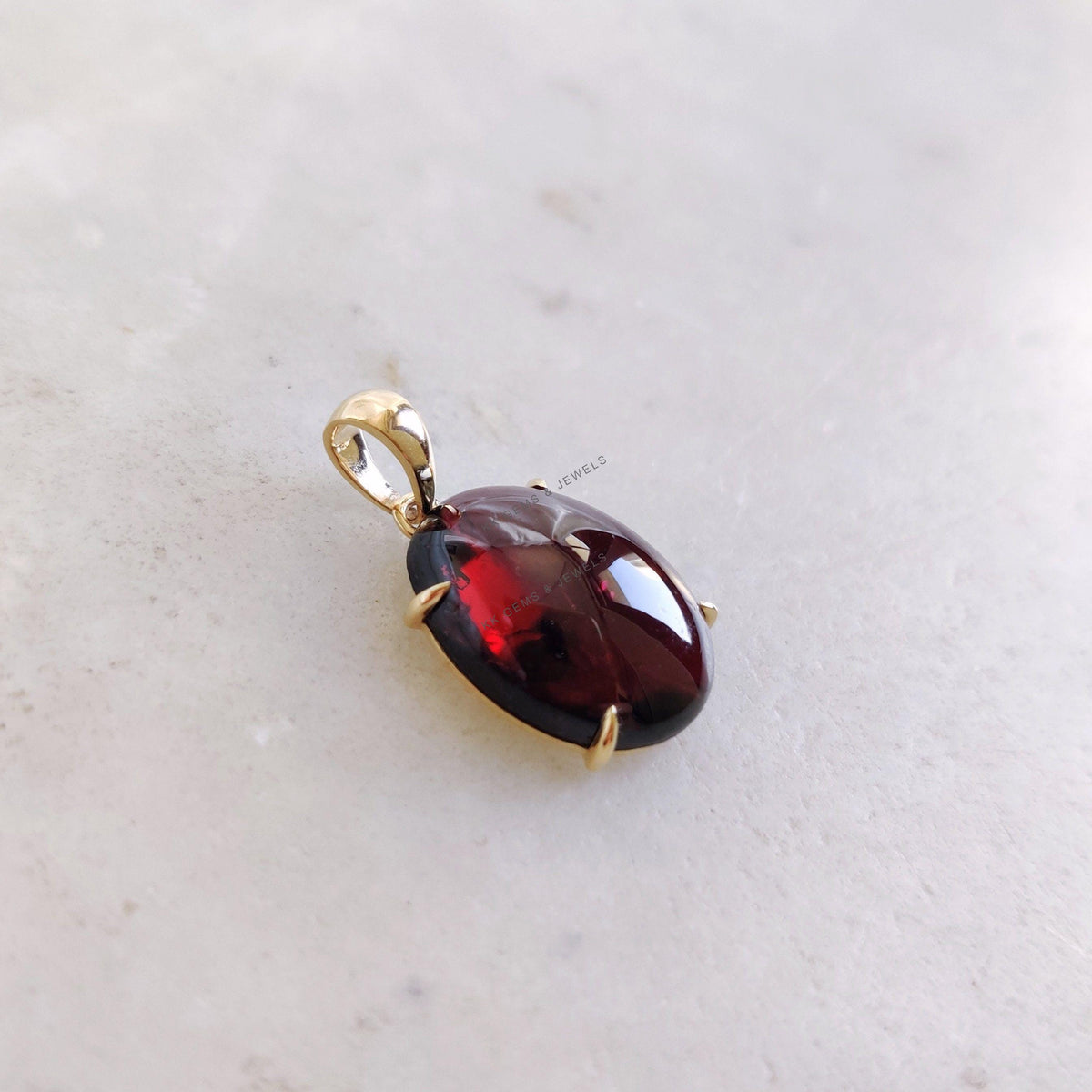 14K Solid Yellow Gold Oval Natural Garnet Pendant, January Birthstone