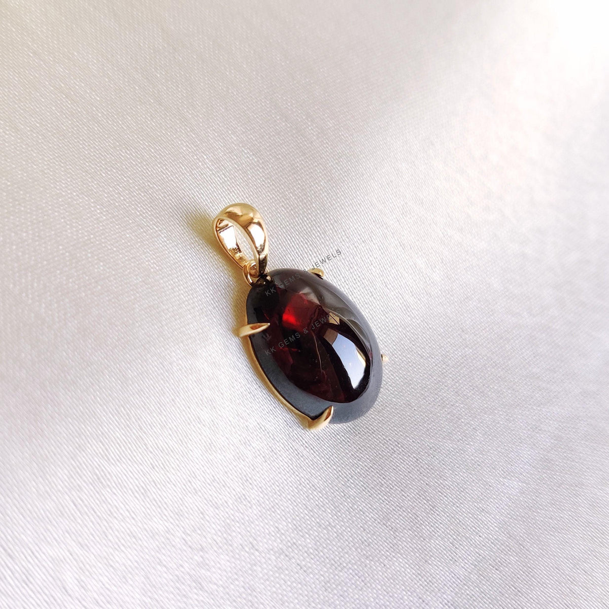 14K Solid Yellow Gold Oval Natural Garnet Pendant, January Birthstone