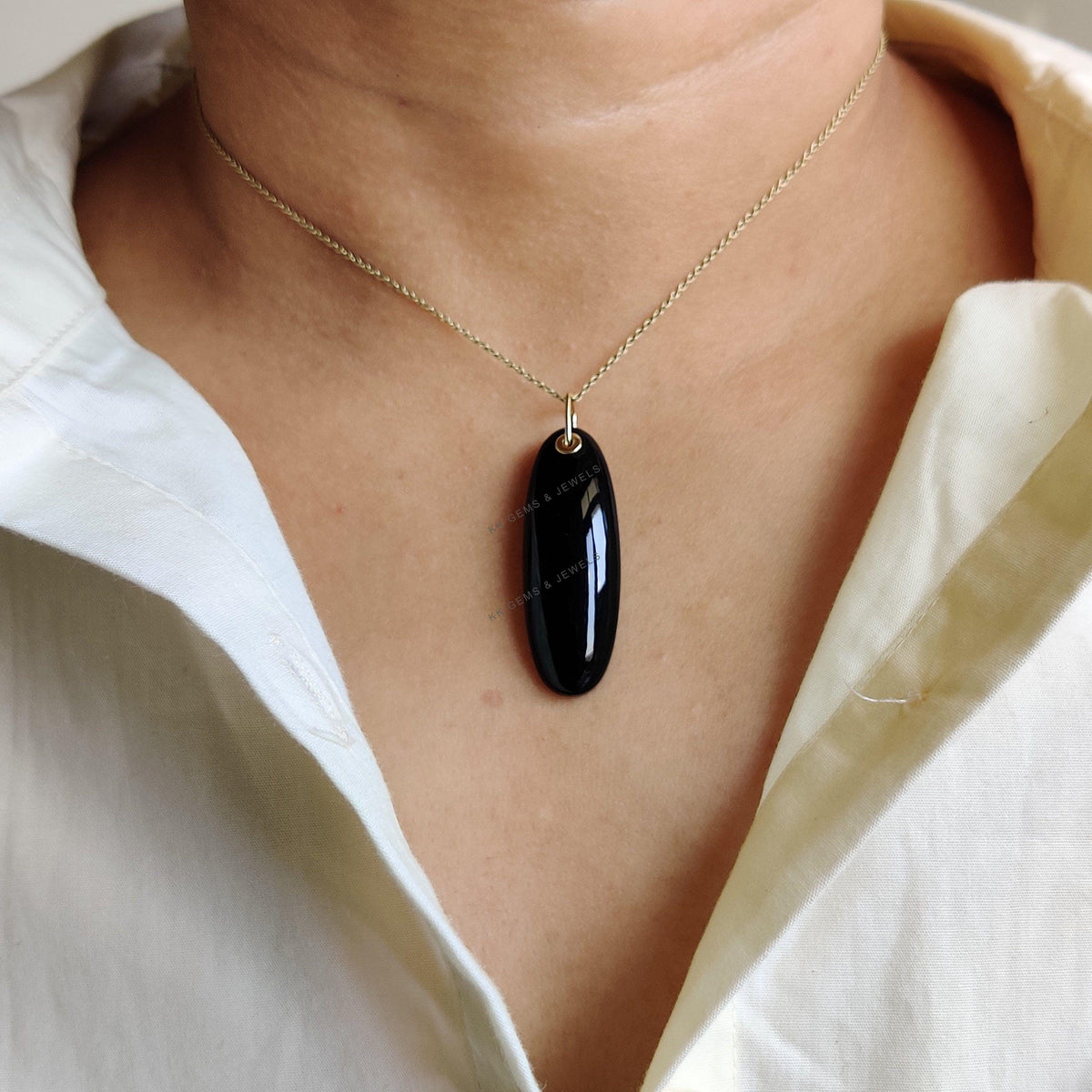 14K Solid Yellow Gold Natural Black Onyx Pendant, Oblong Oval Cabochon