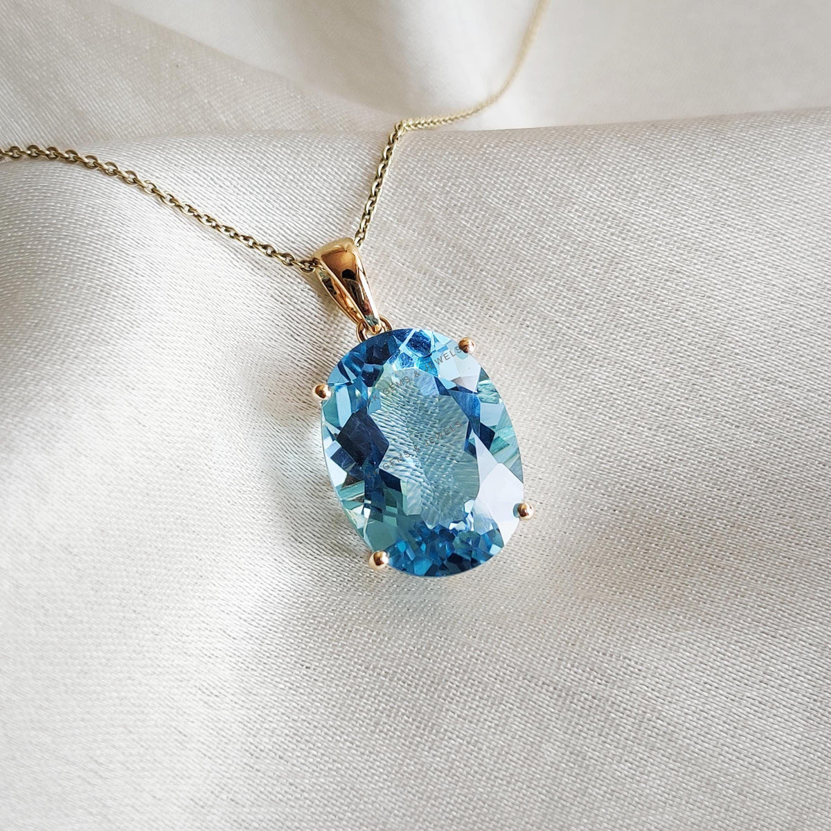 14K Solid Yellow Gold Natural Sky Blue Topaz Pendant, Oval Cut, December Birthstone