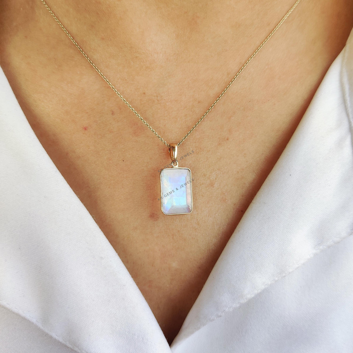 Natural Rainbow Moonstone Pendant, 14K Solid Yellow Gold, June Birthstone