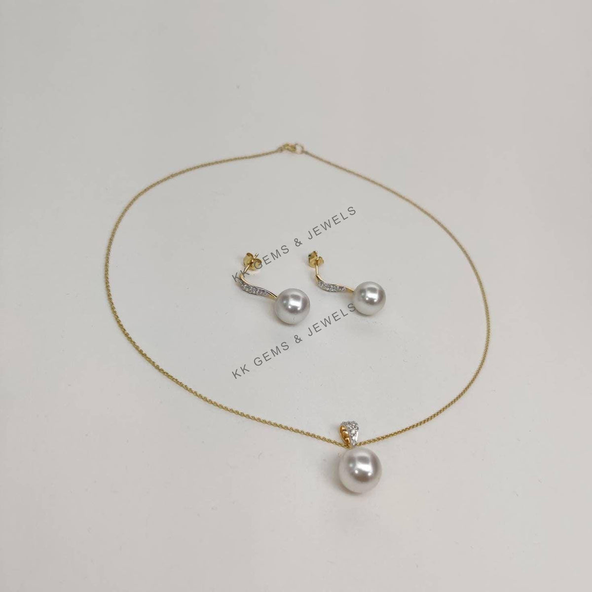 14k Solid Gold Natural Pearl & Diamond Pendant , June Birthstone Diamond Jewelry