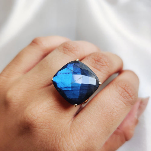 14K Solid Gold Natural Labradorite Ring, Checker Cut Cushion Gemstone