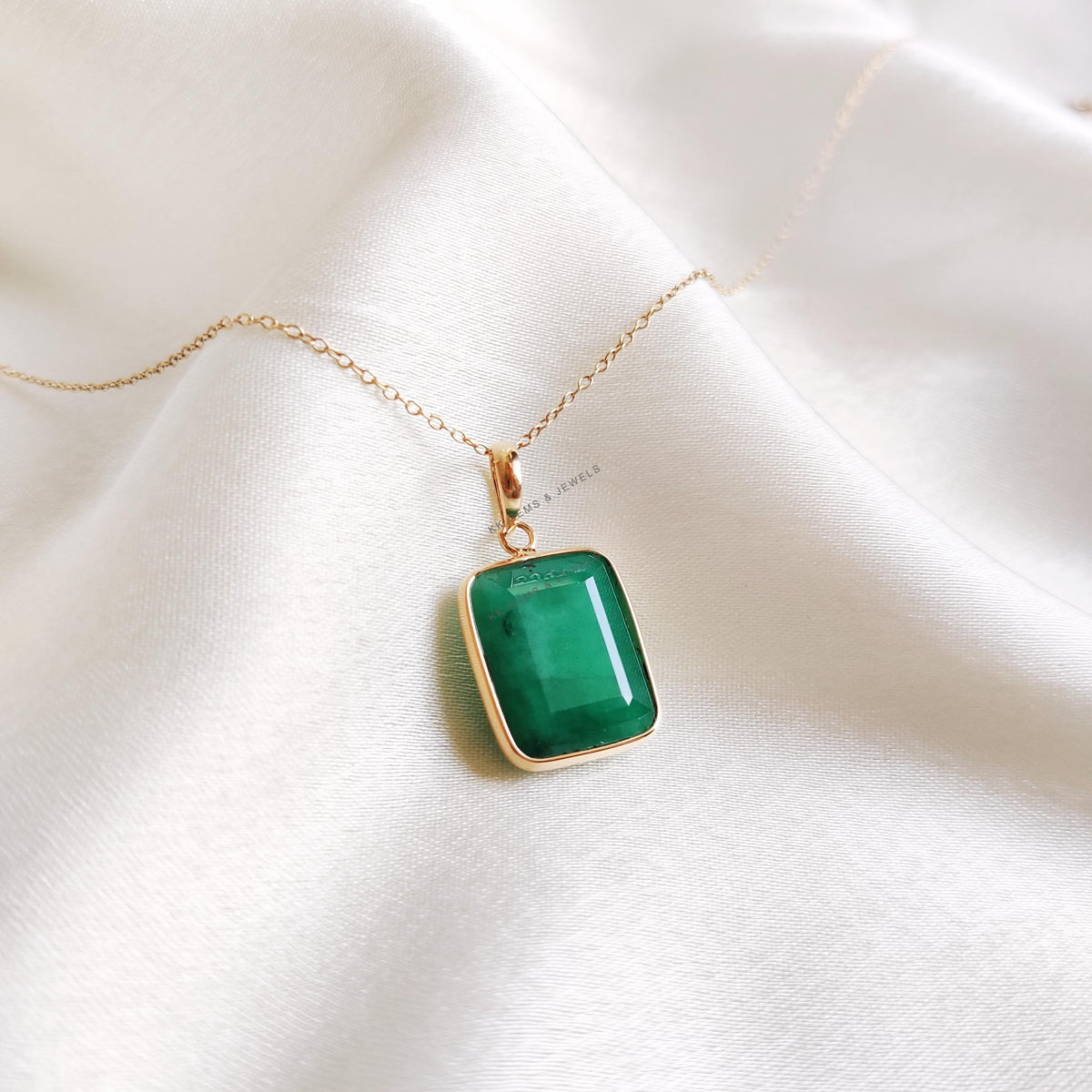Natural Emerald Bezel Pendant, 14K Solid Yellow Gold, May Birthstone