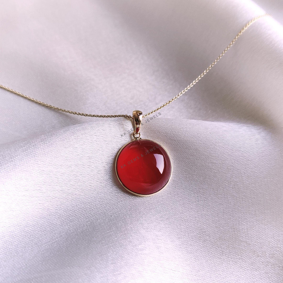 14K Solid Yellow Gold Natural Red Onyx Round Pendant, July Birthstone