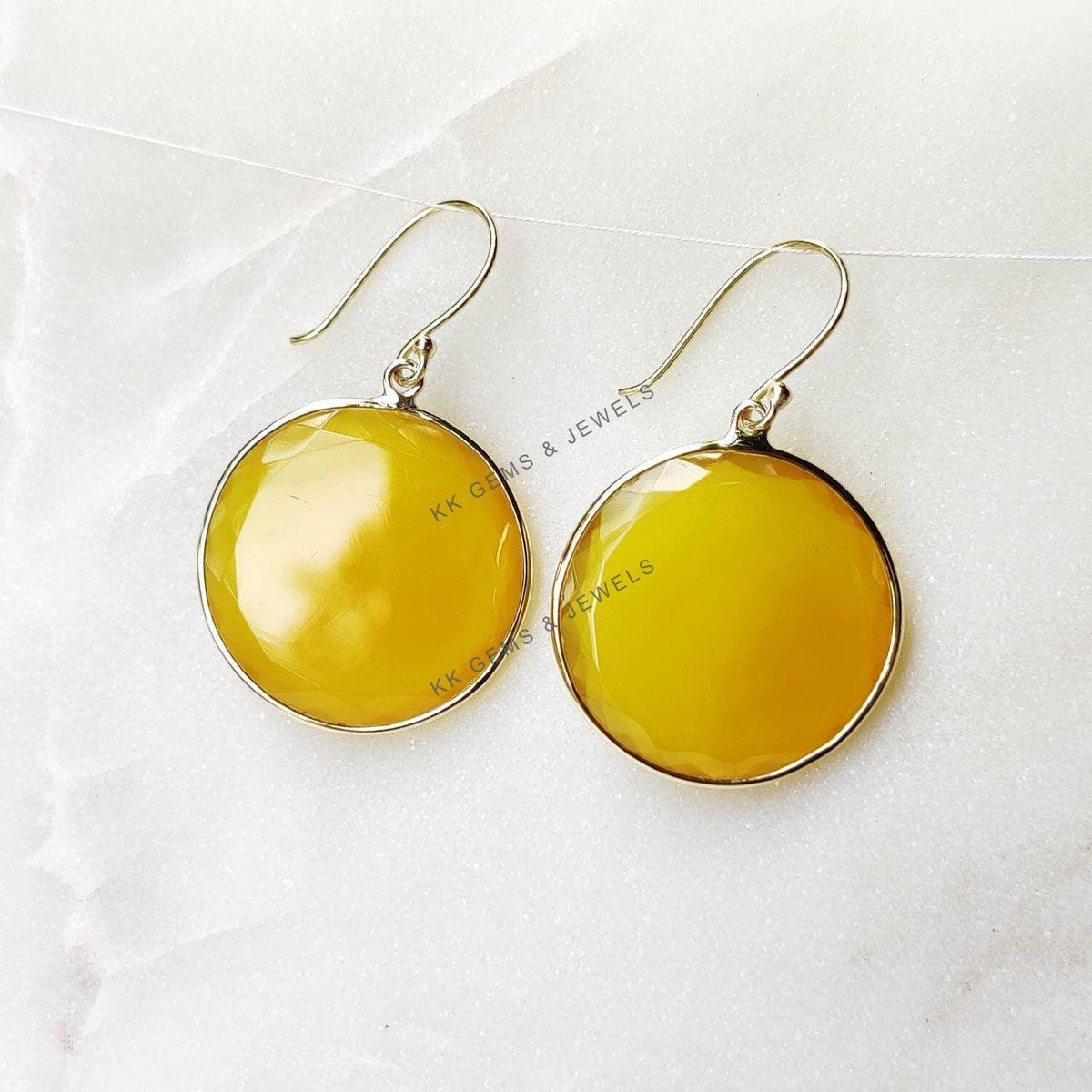14K Solid Yellow Gold Natural Yellow Onyx Round Flat Cut Earrings, November Birthstone