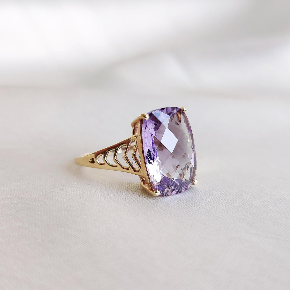 14K Solid Yellow Gold Natural Purple Amethyst Ring, Rectangle Briolette Cut, February Birthstone