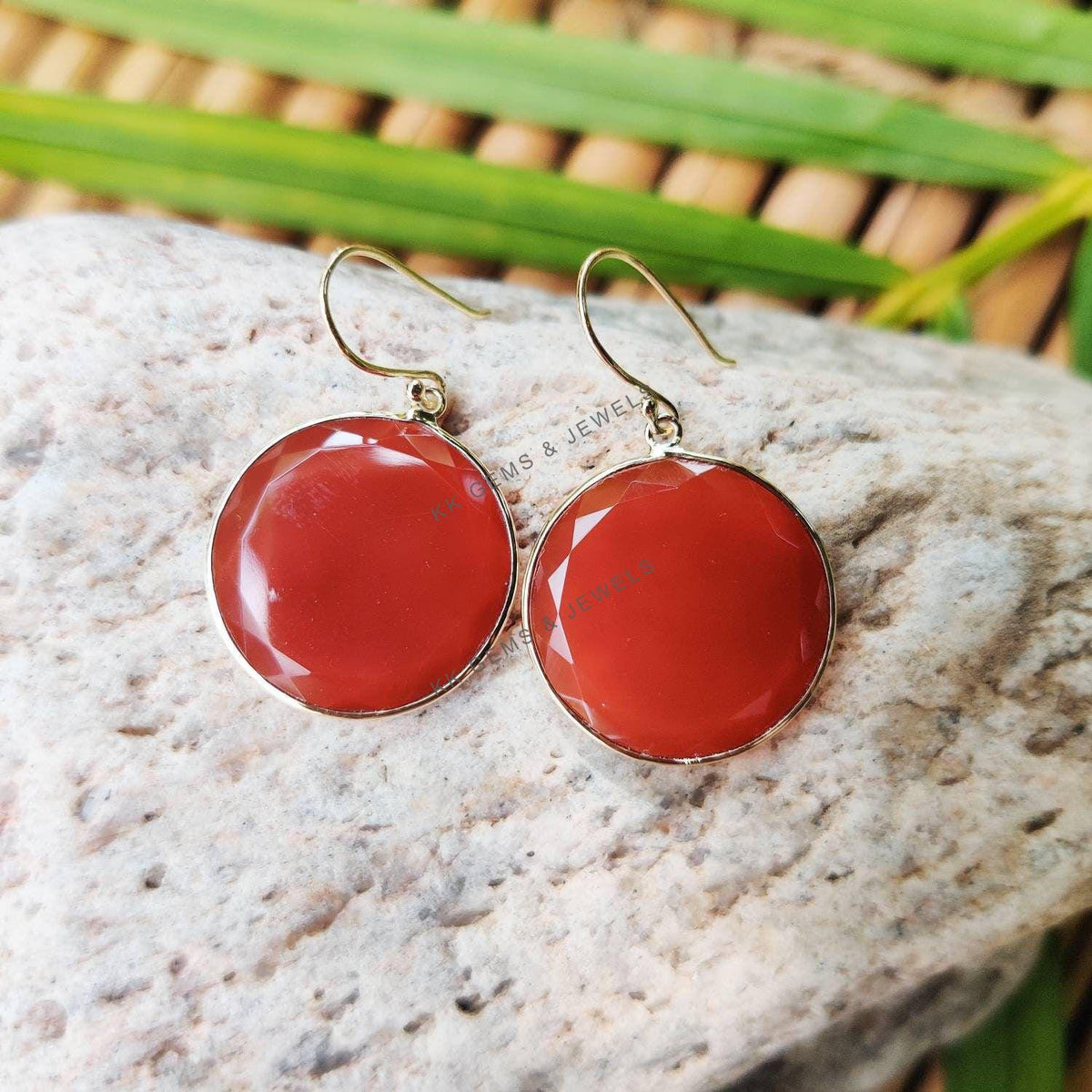 14K Solid Yellow Gold Natural Red Onyx Round Flat Cut Earrings, Handmade Jewelry