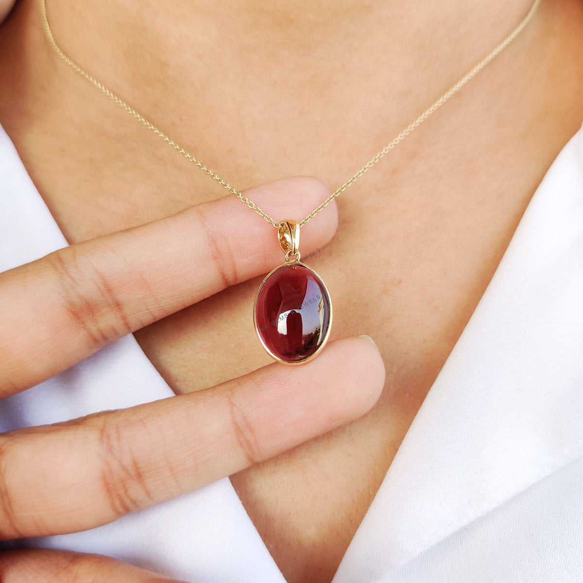 14K Solid Yellow Gold Natural Garnet Pendant, January Birthstone