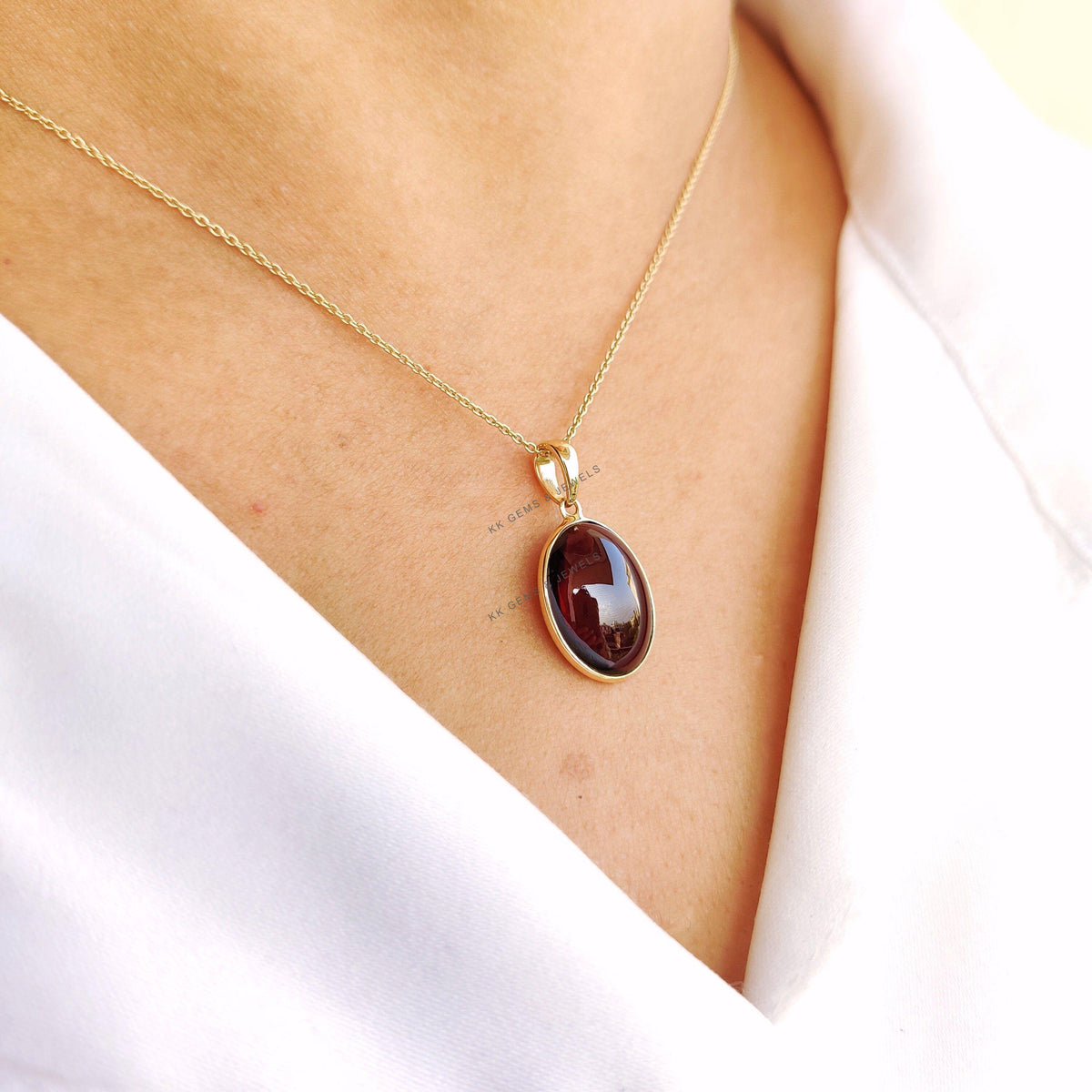14K Solid Yellow Gold Natural Garnet Pendant, January Birthstone