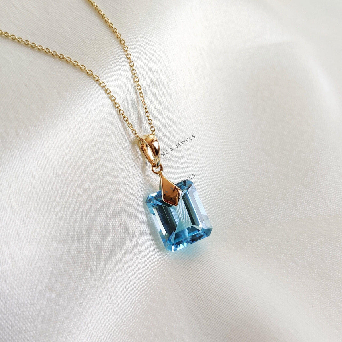 Natural Sky Blue Topaz Drill Pendant, 14K Solid Yellow Gold, December Birthstone