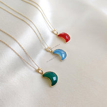 14K Solid Yellow Gold Moon Pendant, Natural Onyx Chalcedony Crescent Jewelry