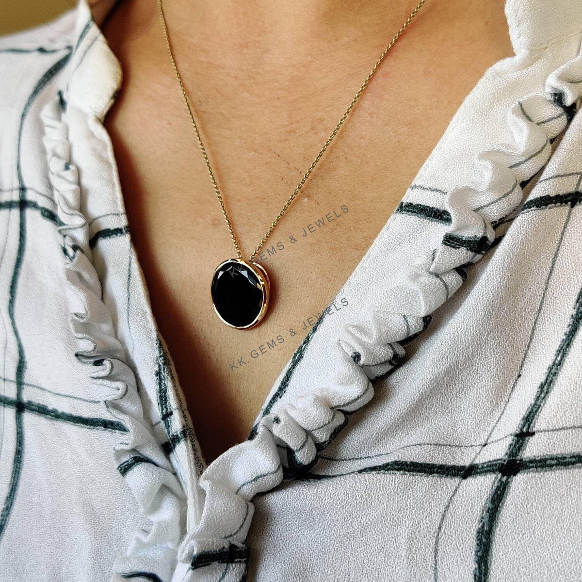 14K Solid Yellow Gold Natural Black Onyx Pendant, Round December Birthstone