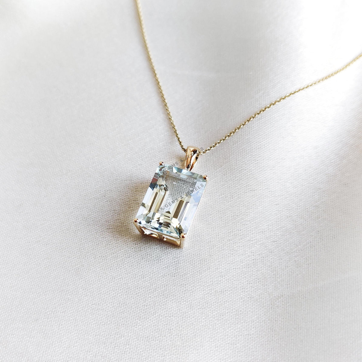 Natural Aquamarine 14K Solid Yellow Gold Pendant, March Birthstone