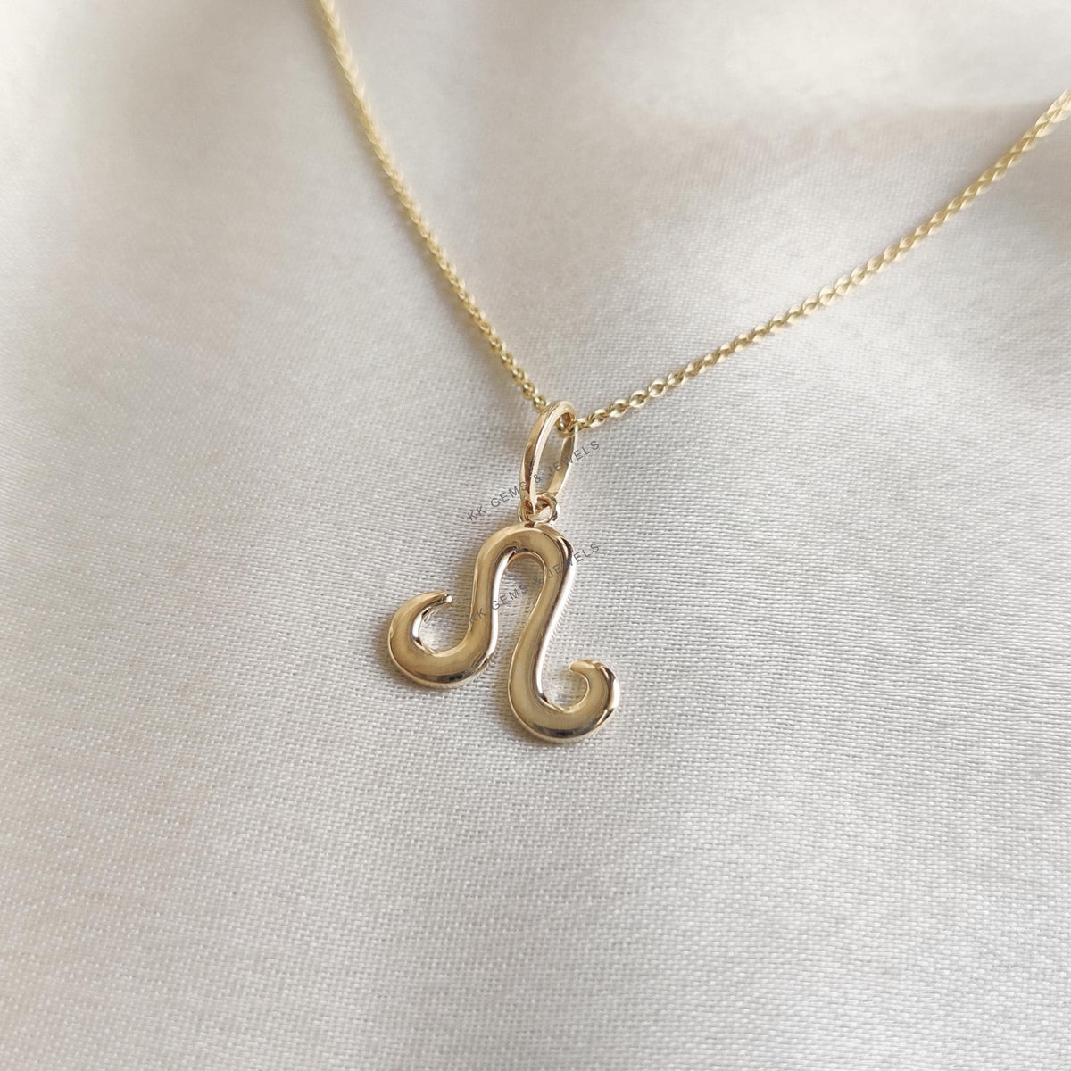 14K Solid Yellow Gold Leo Zodiac Pendant Charm