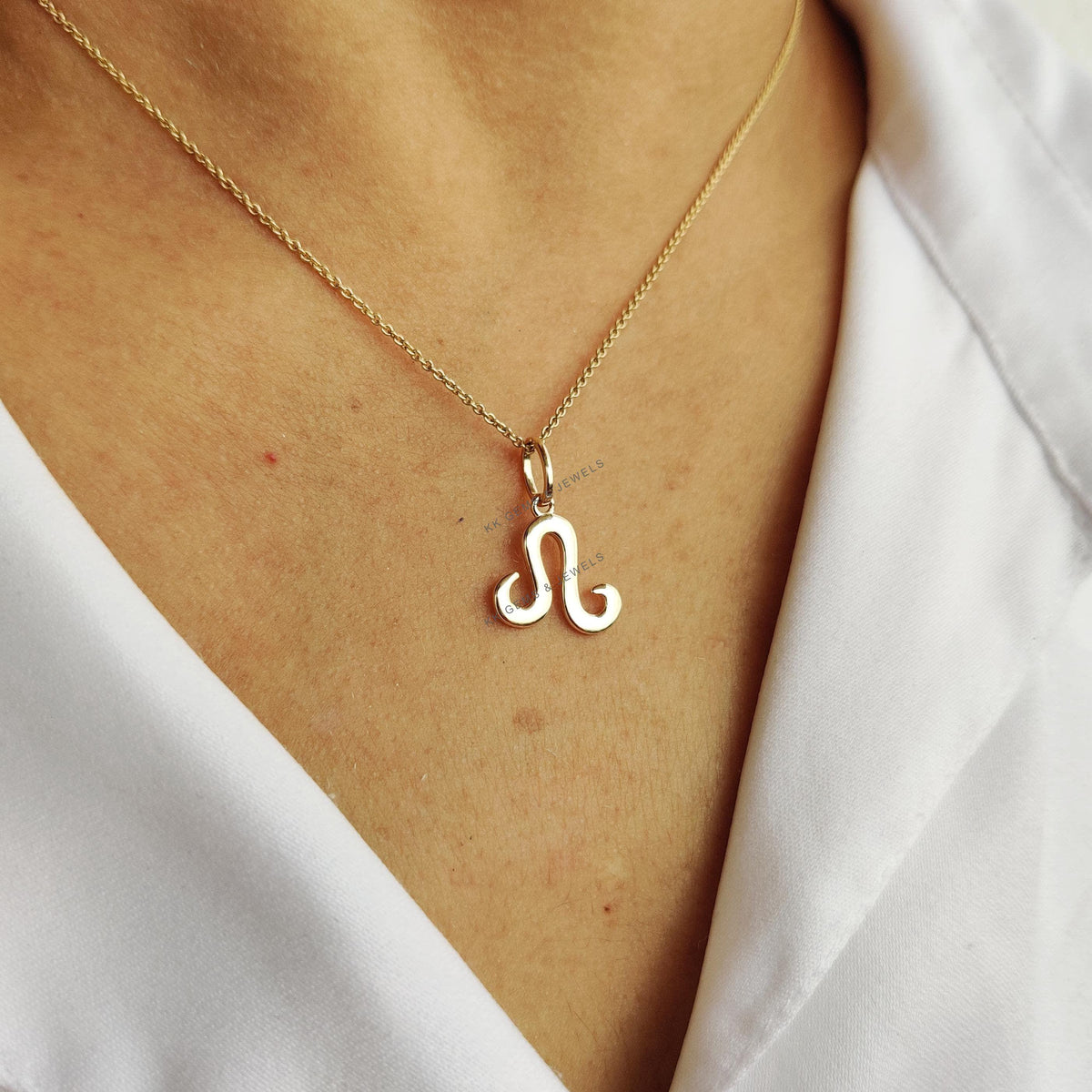 14K Solid Yellow Gold Leo Zodiac Pendant Charm