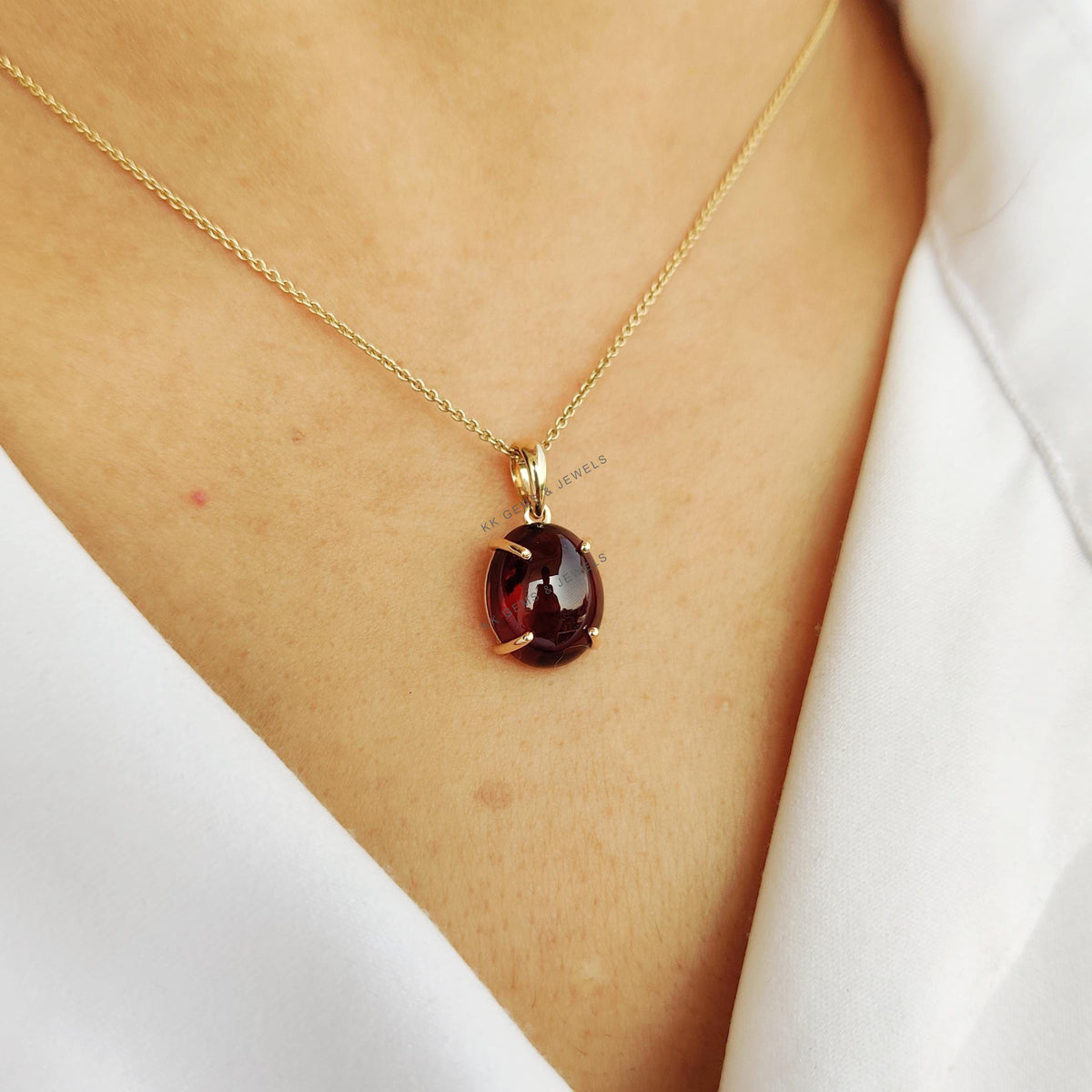 14K Solid Yellow Gold Natural Garnet Pendant, January Birthstone