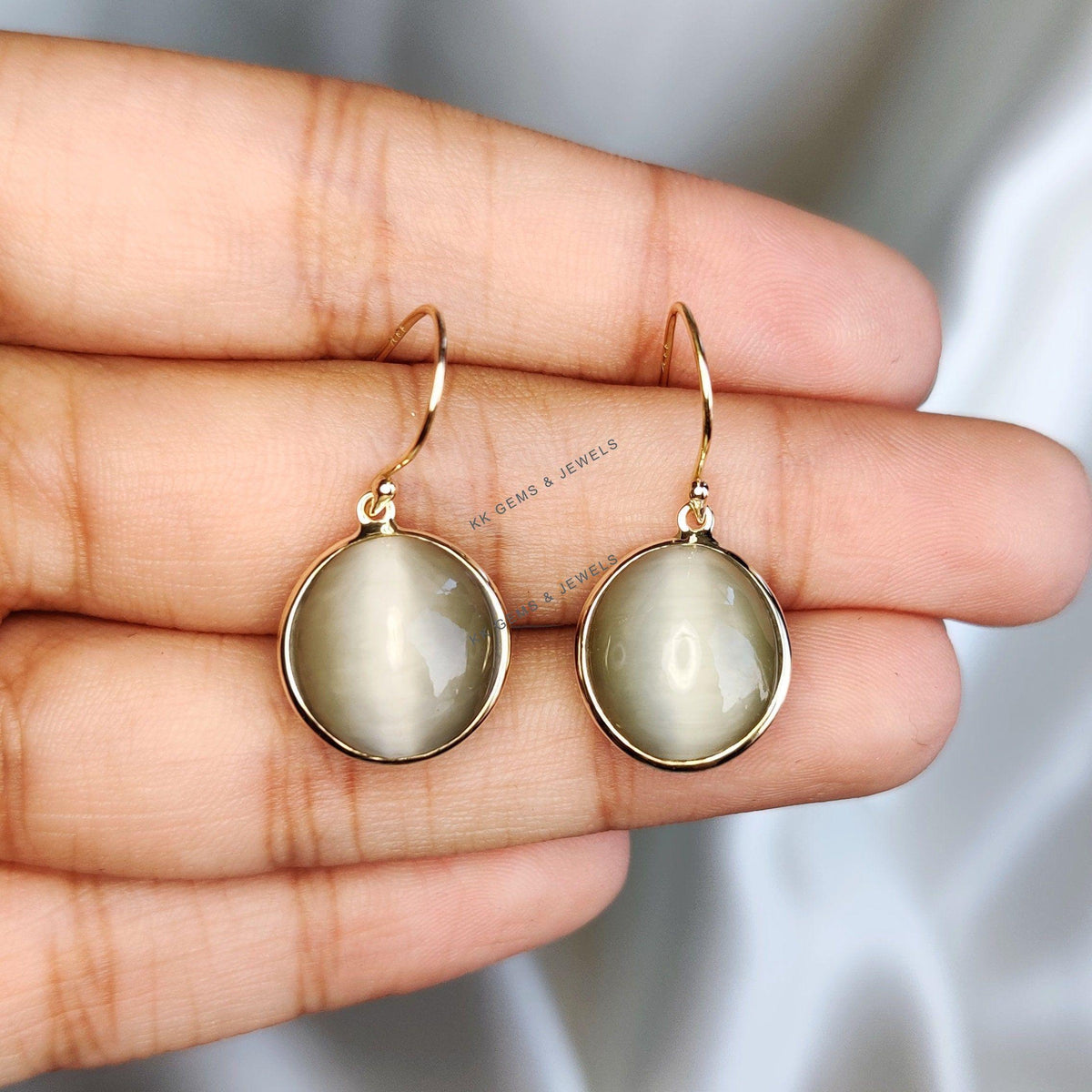 Natural Cat's Eye 14K Solid Yellow Gold Bezel Earring, June Birthstone,