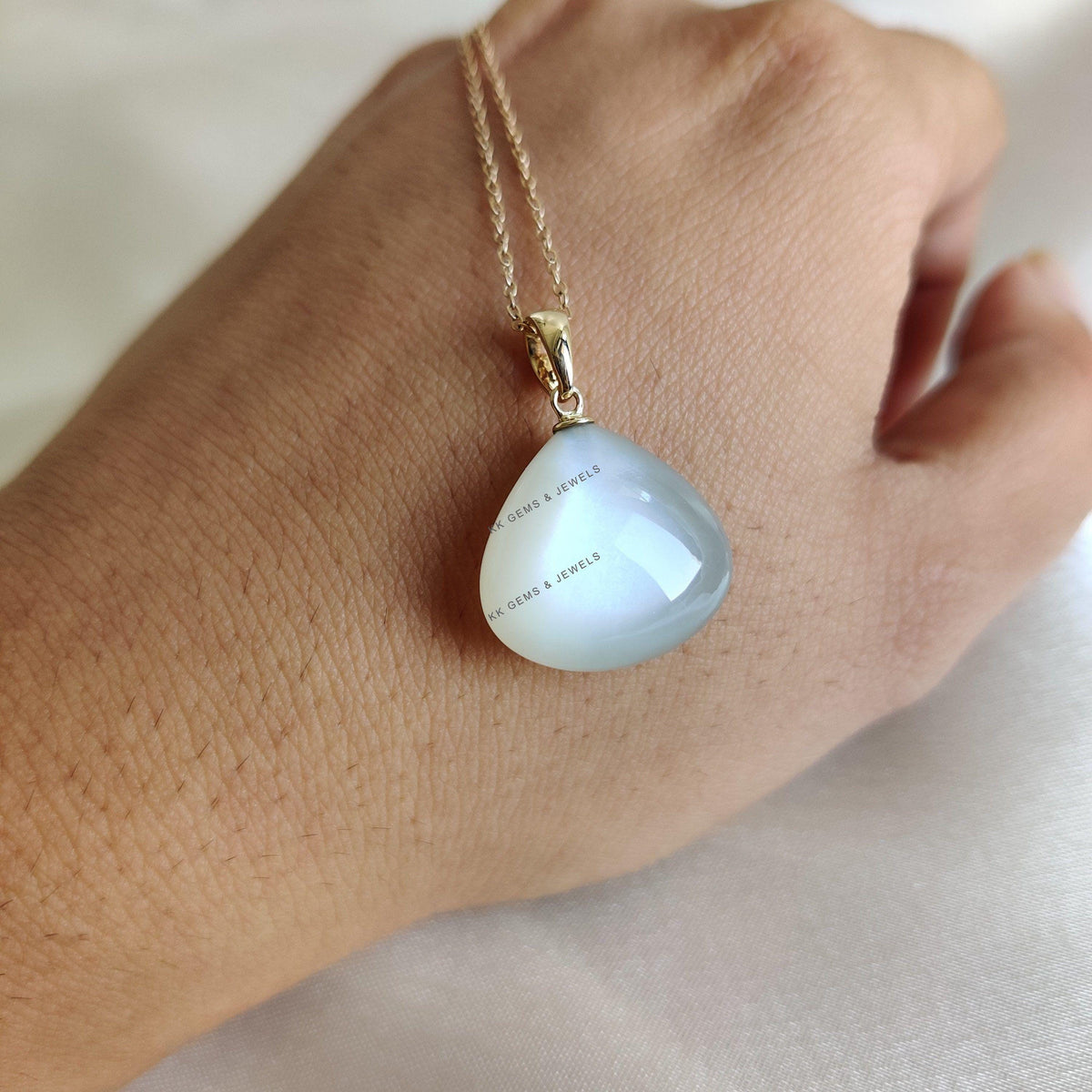 14K Solid Yellow Gold Natural White Moonstone Pendant - June Birthstone