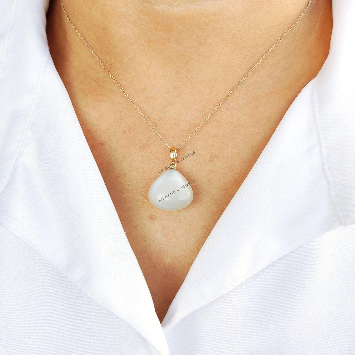 14K Solid Yellow Gold Natural White Moonstone Pendant - June Birthstone