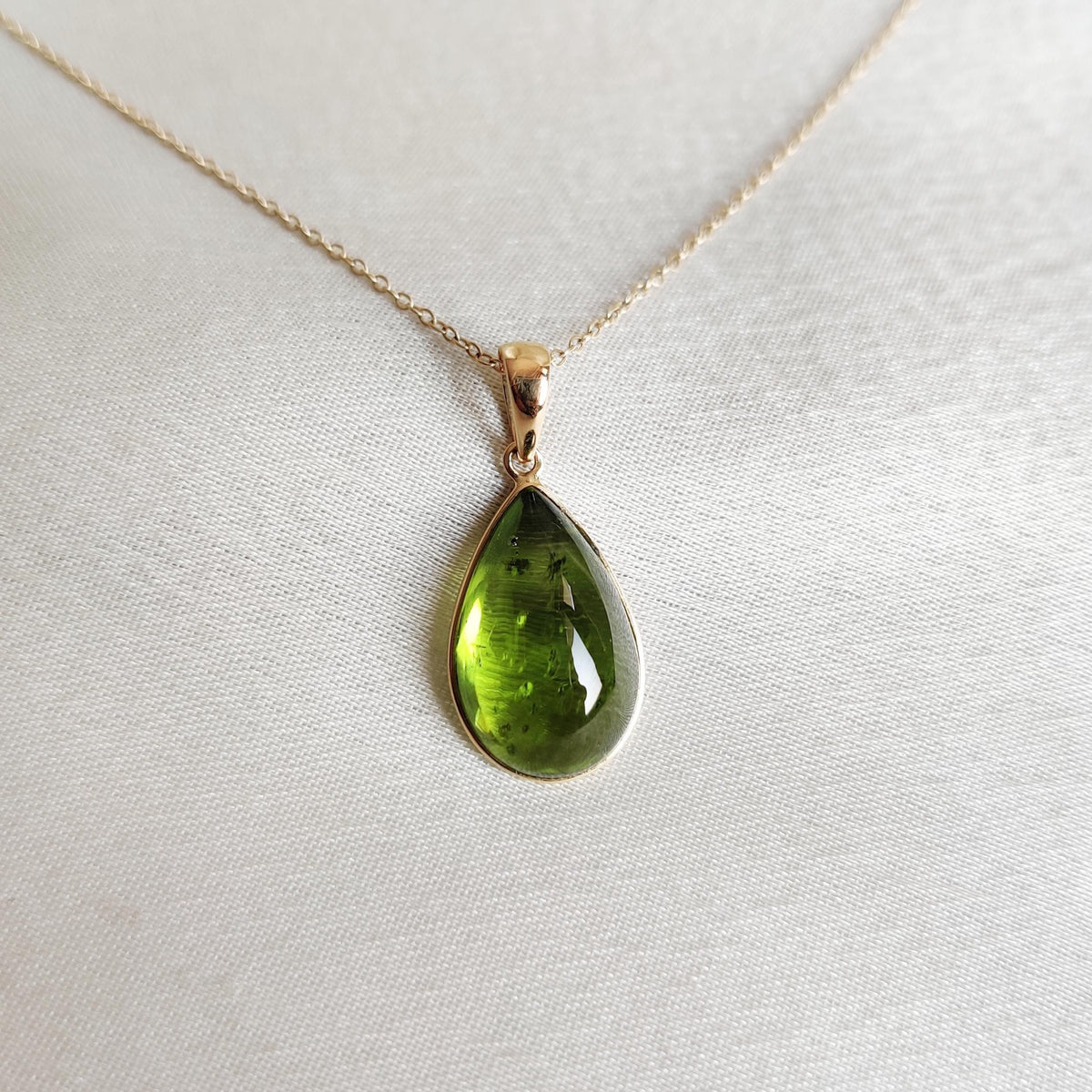 14K Solid Yellow Gold Pear Natural Peridot Pendant, August Birthstone Necklace