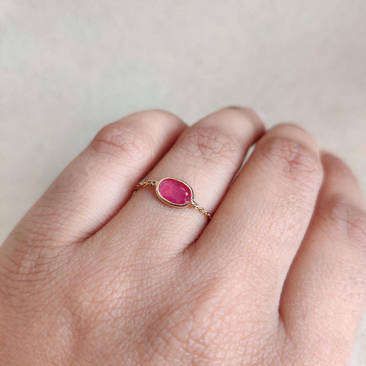 Natural Oval Cut Ruby 14K Solid Gold Chain Ring, July Birthstone, Bezel Set Ring