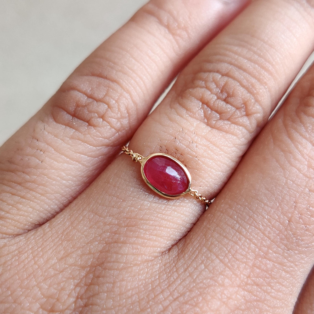 Natural Oval Ruby 14K Solid Yellow Gold Chain Ring, July Birthstone Ring, Bezel Jewelry,