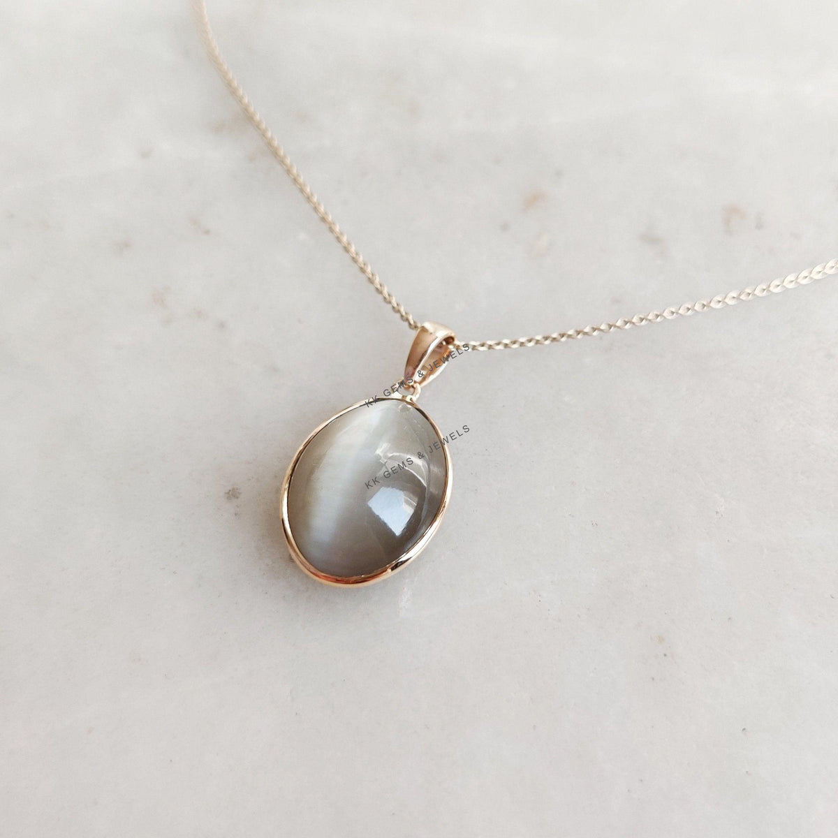 14K Solid Yellow Gold Natural Cat's Eye Pendant, June Birthstone, Oval Pendant, Christmas Present