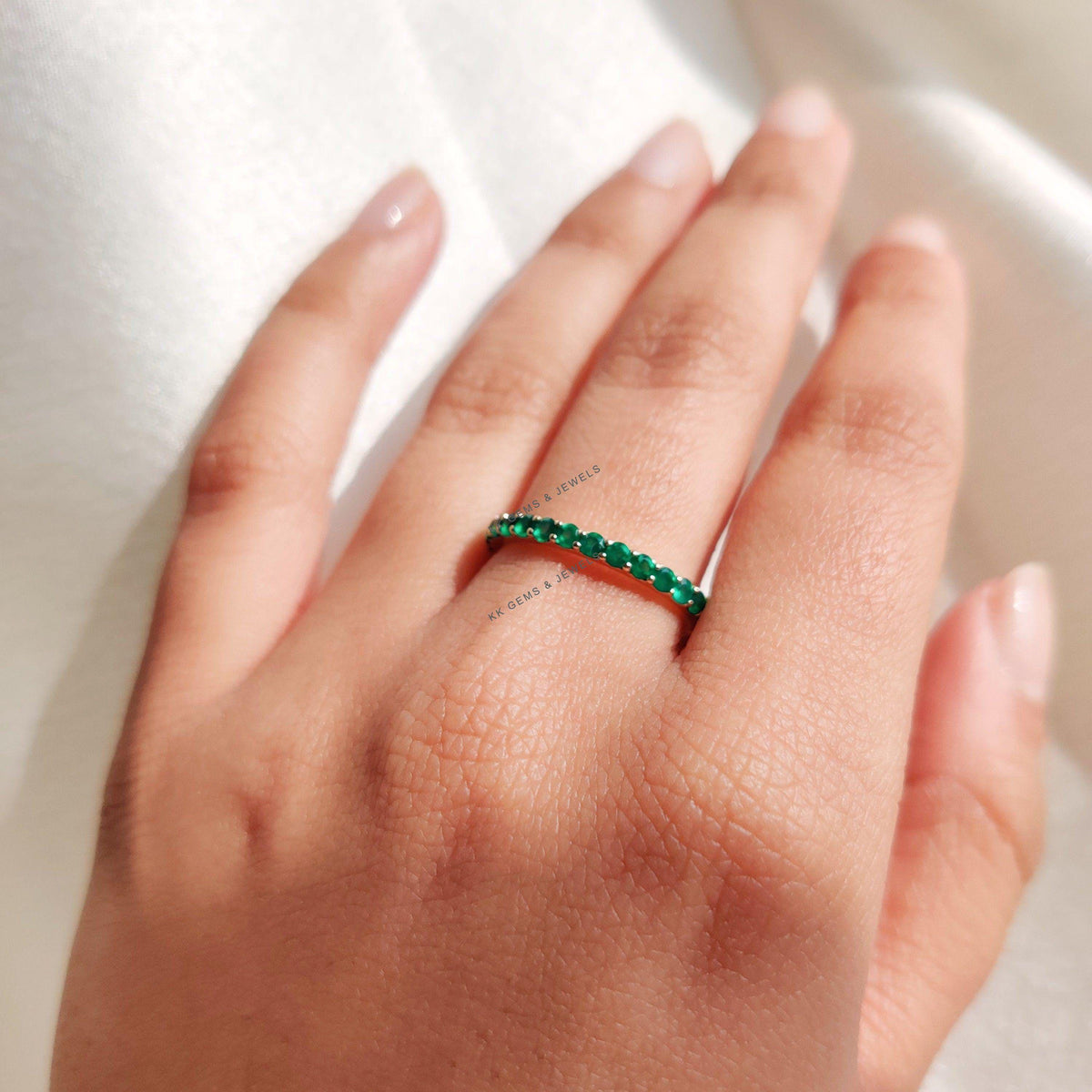Natural Green Onyx Eternity Ring, 14K Solid Yellow Gold Infinity Band, May Birthstone, Christmas Present